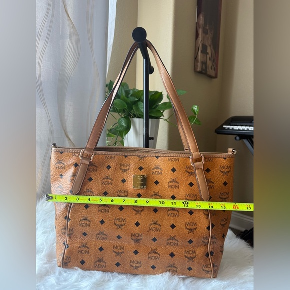 MCM Cognac Shoppers Tote bag - Picture 2 of 10